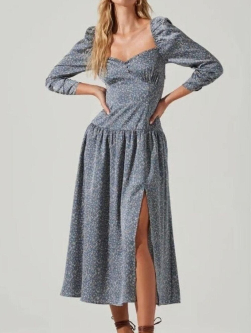 ASTR the Label Viona Blue Floral Midi Dress Size L Large Puff Sleeve Cottagecore